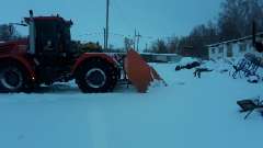 Фото: Отвал (лопата)  для снега на трактора Кировец
