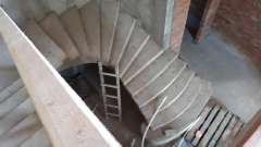 Фото: Изготовление и монтаж лестниц любой сложности.