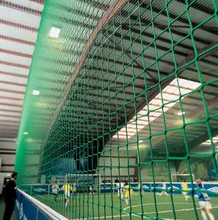 Фото: Заградительные сетки для спортплощадок