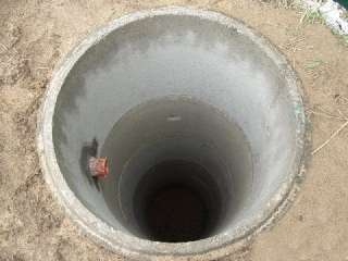 Фото: Копка, канализации водопровода под ключ