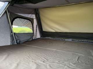Фото: Новая палатка на крышу автомобиля 4-х местная