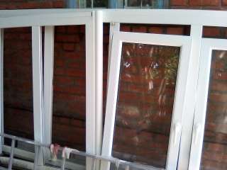Фото: Пластиковые окна на балкон
