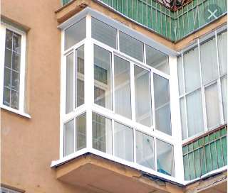 Фото: Установка окон и балконов