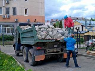 Фото: Вывоз строительного мусора Камаз самосвал