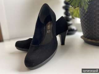 Фото: Туфли замшевые черные