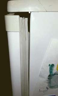Фото: Замена уплотнителя резинки холодильников