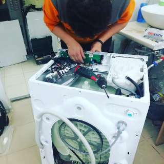 Фото: Ремонт стиральных машин и посудомоечных машин
