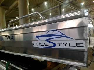 Фото: Лодка FreeStyle(Quintrex) 390 long