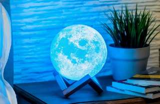 Фото: Светильник-ночник 3D Луна