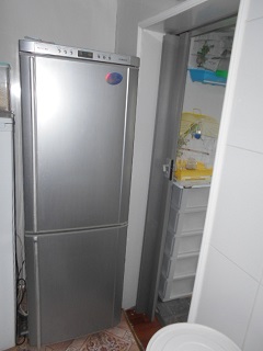 Фото: Прекрасный холодильник. Отлично выглядит.