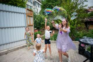Фото: Шоу мыльных пузырей на детский праздник