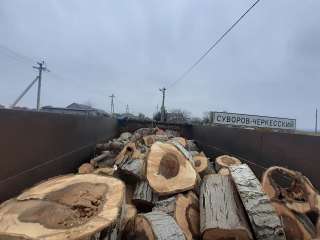 Фото: Доставка дров и щепы по городу и району.