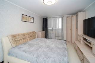 Фото: 2-комнатная квартира с ремонтом и мебелью в Славянском микрорайоне