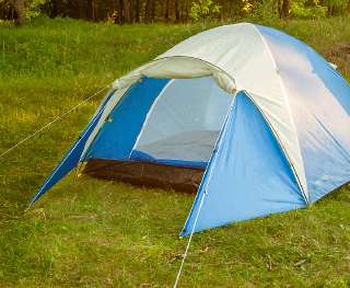 Фото: Палатка туристическая 4-х местная Acamper Acco 4