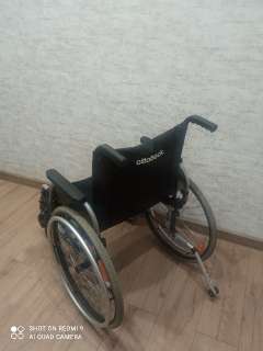 Фото: Инвалидное кресло ottobock.