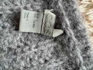 Фото: Удлиненный свитер женский cos
