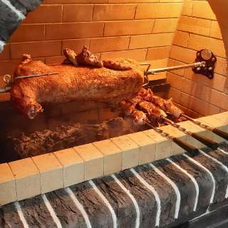 Фото: Вертел для жарки мяса на углях