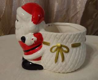 Фото: Фарфоровая ваза в виде Деда Мороза с мешком