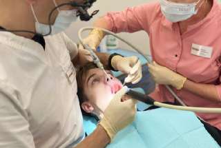 Объявление с Фото - Лечение кариеса в стоматологии