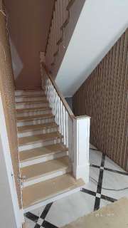 Фото: Изготовление и монтаж деревянных лестниц из массив