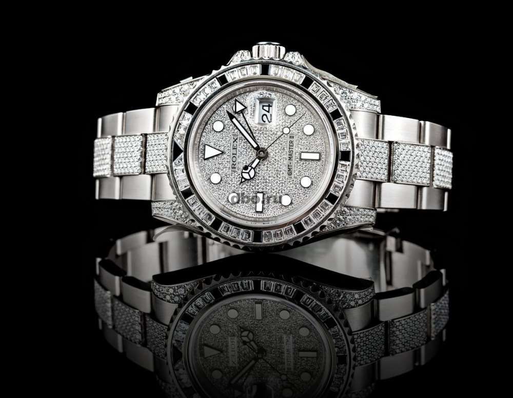 Часы г владивостока. Часы van der Bauwede мужские. Rolex Daytona Iced out. Rolex Diamond watch. Часы van der Bauwede женские.
