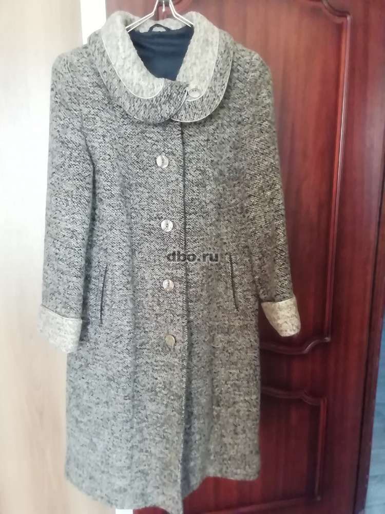 Фото: Пальто женское. Для пожилого человека.