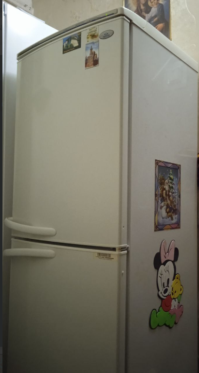 Фото: двухкамерный холодильник