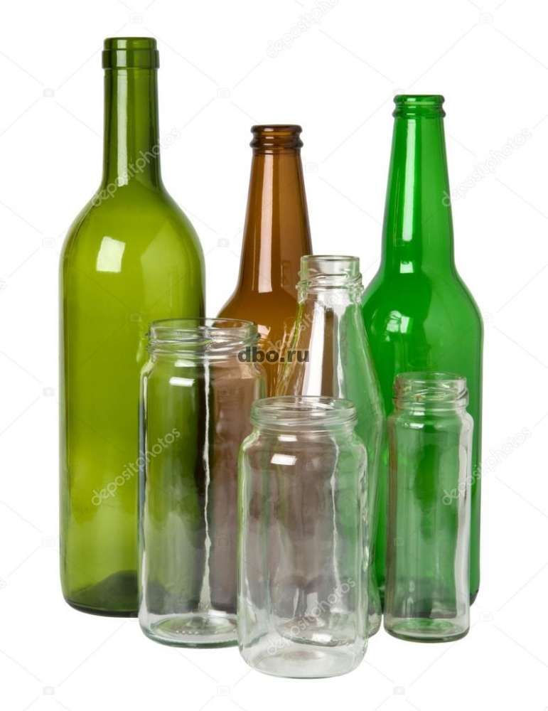 Фото: новых стеклянных бутылок в ассортименте.