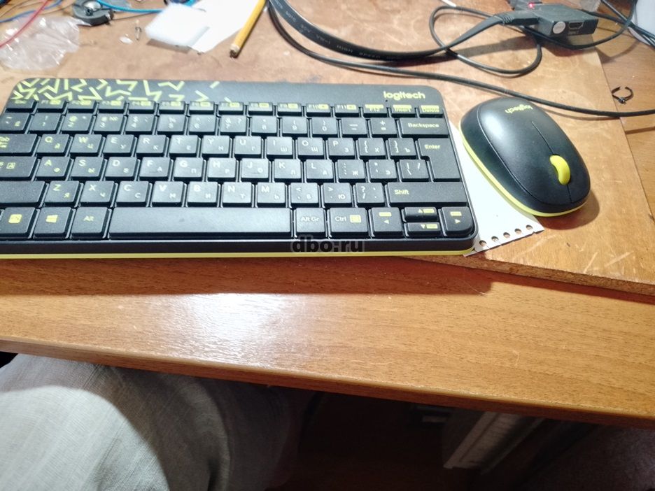 Фото: Комплект клавиатура и мышь Logitech Wireless Combo
