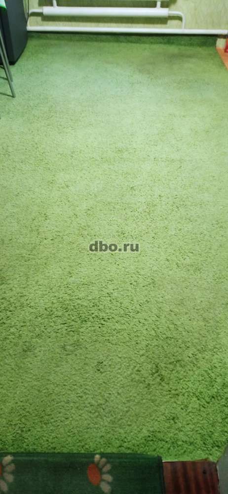 Фото: Ковровое покрытие4*2,5 цвет зелёный,травка,б/у